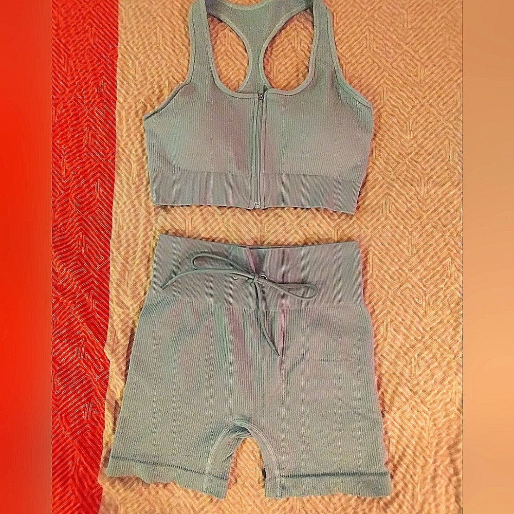 Woman's matching sportswear set